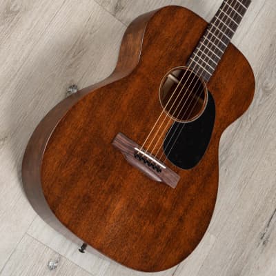 Martin 15 Series 00-15M Acoustic Guitar, Rosewood Fretboard, Mahogany Natural image 3