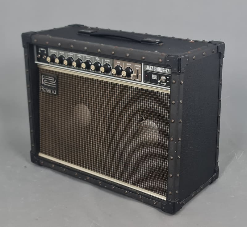 Roland JC-77 Jazz Chorus 80-Watt 2x10