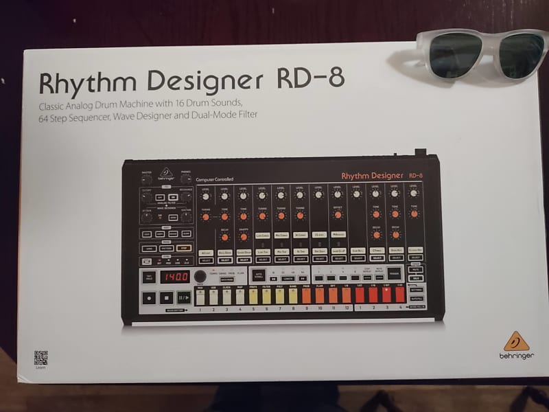 出産祝い BEHRINGER パーカッション・打楽器 RD-8 DESIGNER RHYTHM 