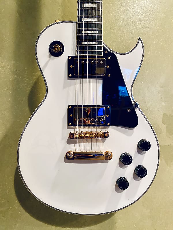 Harley Benton SC-500 WH Vintage Series | Reverb