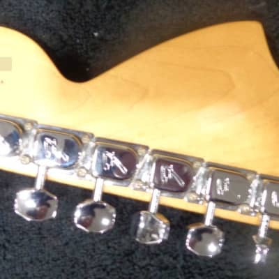 Fender  68 Reverse Headstock Stratocaster 2001 White image 10
