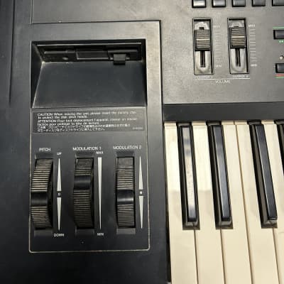 YAMAHA SY77 Synth Vintage image 2