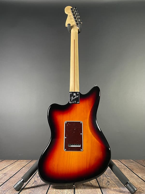Amazon.com: Fender American Performer Jazzmaster - Vintage