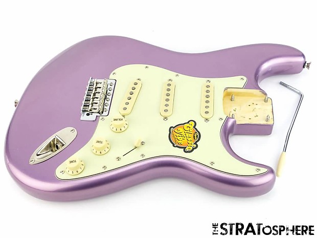 Squier classic vibe stratocaster 60s burgundy mist online