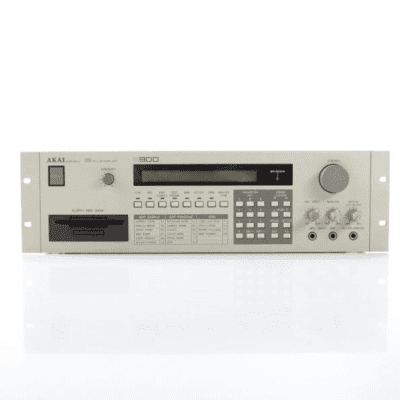 Akai S900 MIDI Digital Sampler 1986 | Reverb