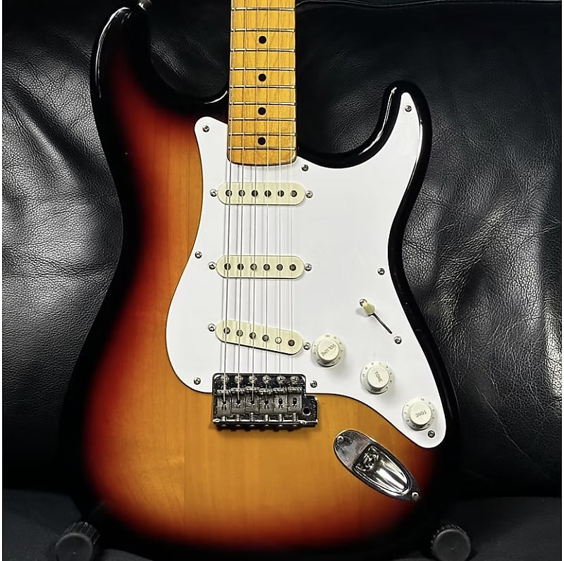 貴重！上級国産54ストラト美良品 Fender Japan ST54-80AM 貴重！上級国産54ストラト美良品 Fender Japan ST54-80AM 貴重！上級