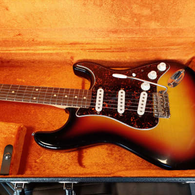 Fender Custom Shop 1960s Stratocaster RI * sounds/plays/looks really great * very fine USA Custom Shop instrument made in 2005 * authentic vintage Strat tone * perfect condition with fine hairline aging * frets have 100% *  Serial Number: R22959 image 5