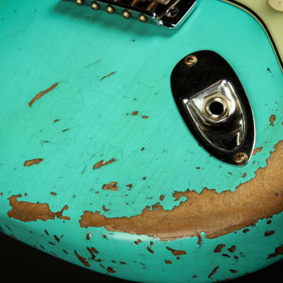 Fender Custom Shop Limited Edition '60 Dual-Mag II Stratocaster® Super Heavy Relic® RW - Aged Sea Foam Green image 17