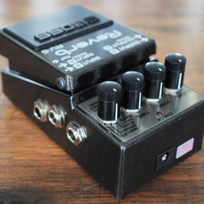 Boss RV-6 Reverb with Digital Delay Guitar Effect Pedal image 4