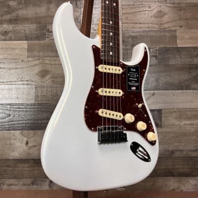 Fender American Ultra Stratocaster - Arctic Pearl with Rosewood Fingerboard image 4