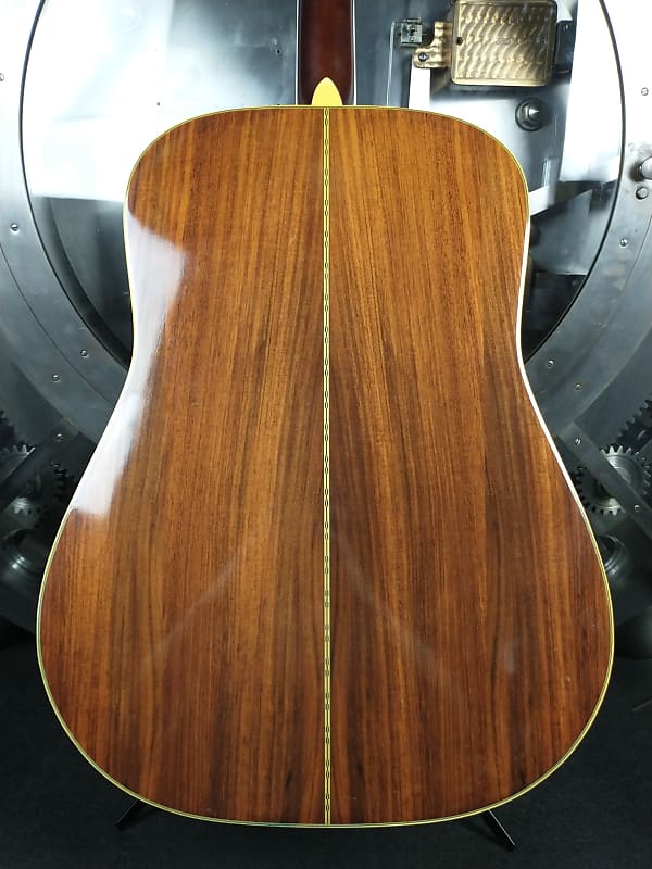 Morales Lyre Bird M-18 Japan Acoustic Guitar w/ Chipboard