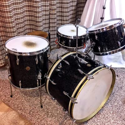 Gretsch Round Badge Drum Set, Anniversary Sparkle image 3