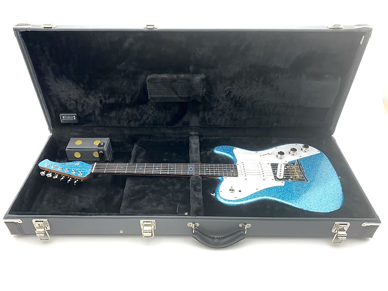 (未使用･未開封品)　Blue Guitars lok26k6 De Leeuw Guitars MS6 / Riviera Pool Blue - YouTube