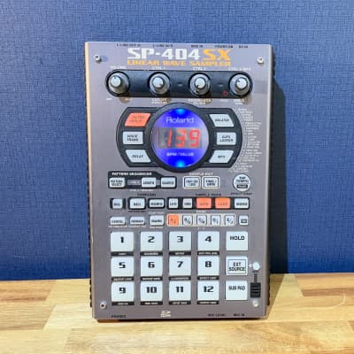 Roland SP-404SX Linear Wave Sampler