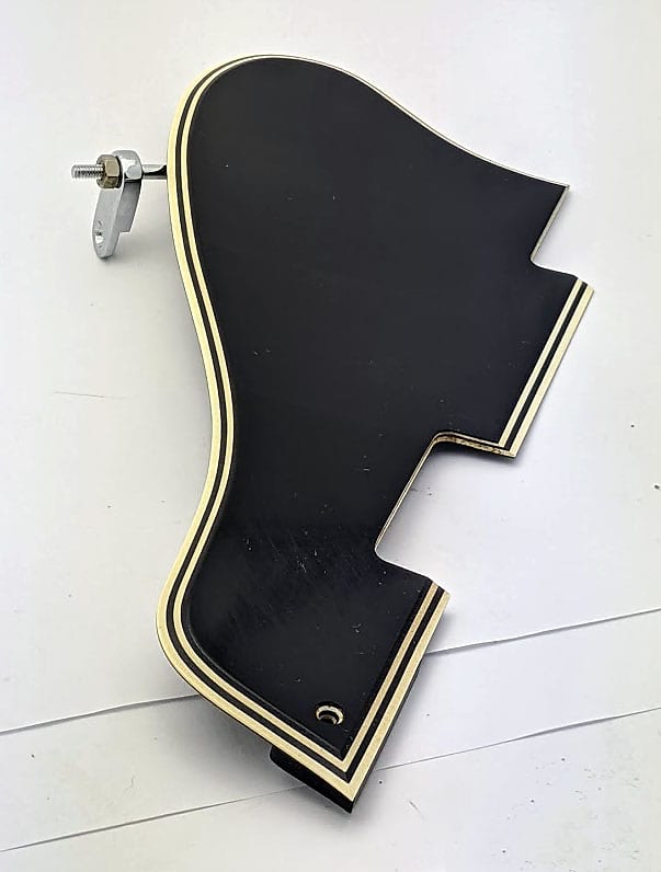 Gibson 1960-67 ES-330 Pickguard 5-Ply Black 60 Deg Bevel