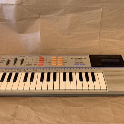 Liwaco LW-80 1980s - Grey 32key Keyboard Synthesizer Japan Casio PT-82 clone EC in box