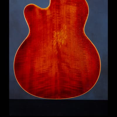 Hofner Jazzica Custom Vintage - 'Factory Aged' 2003 Faded vintage 'Celloburst' image 4