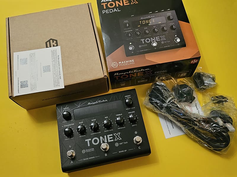 IK Multimedia ToneX Pedal 2023 - Present - Black image 1