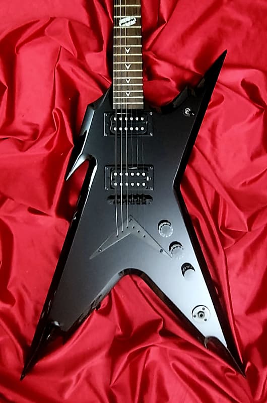Dean Dime razorback  !! With case like new !! $600 or best offer !! image 1