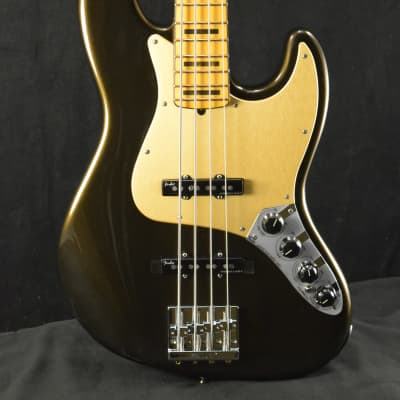 Fender American Ultra Stratocaster Mystic Pine & Anodized Gold Pickgua –  Chicago Music Exchange
