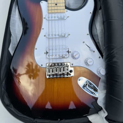 New Sunburst Ash Body Indio Cali DLX Plus HSS Electric Guitar with Gig Bag - Wilkinson Bridge/Pickups, White Pickguard, Maple Fingerboard image 3