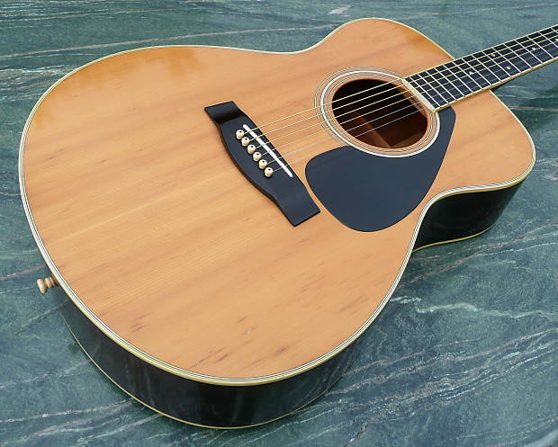 Yamaha FG-202B Folk Guitar Natural image 1