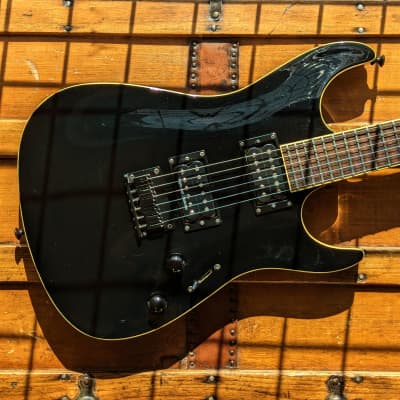 (17410) Fender Special Edition Set-Neck Esquire Custom Scorpion 2003 - Black for sale