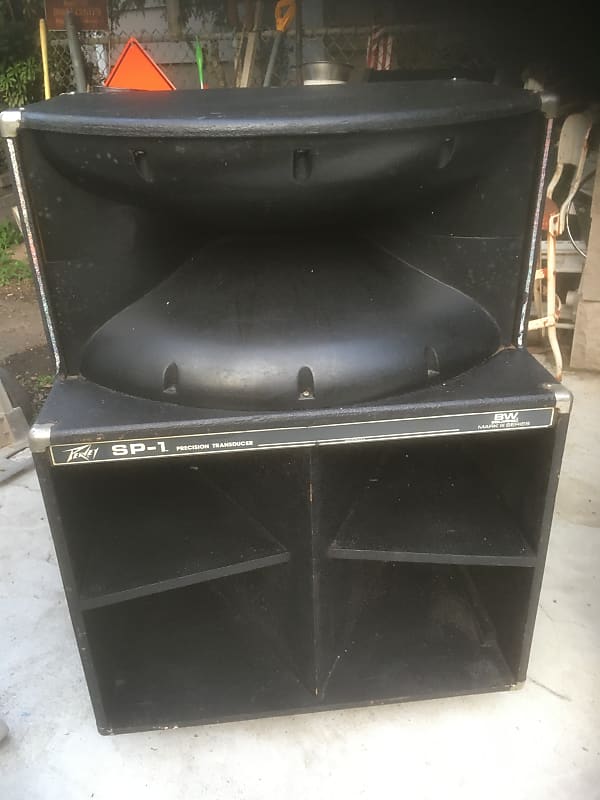 Vintage shops peavey sp1 speakers