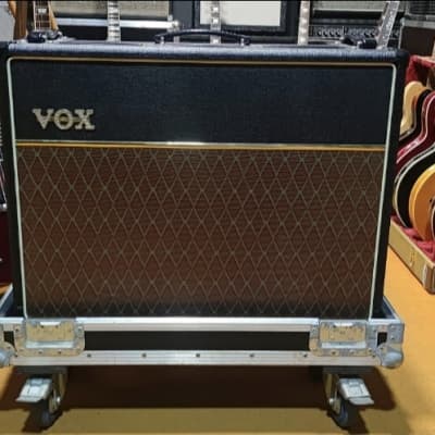 Vox AC30CC2 Custom Classic 2-Channel 30-Watt 2x12