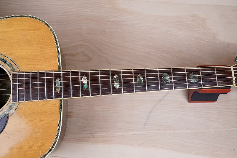 Suzuki Three S W-300 Acoustic Guitar MIJ 1977 Natural D-35