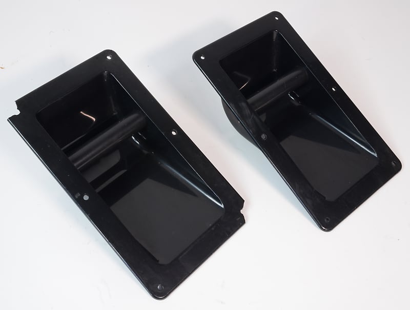 Genuine Marshall '80s 4X12" Speaker Handles One Nice Reverb