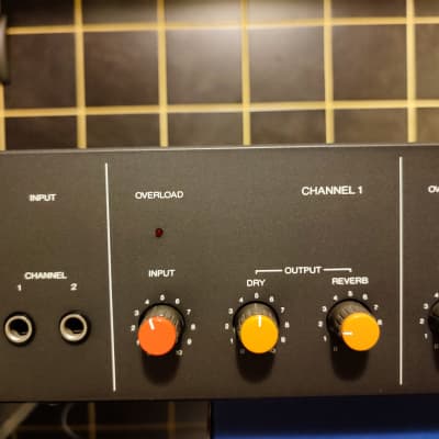 Fostex Reverb Unit model 3180 Vintage Stereo Spring Reverb