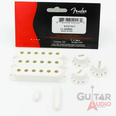 Genuine Fender Pure Vintage 50s Strat Accessory Kit, Pickup Covers, Knobs & Tips image 1