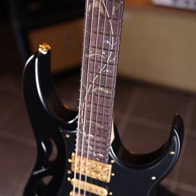 Ibanez Steve Vai Signature PIA3761 Electric Guitar - Onyx Black image 12