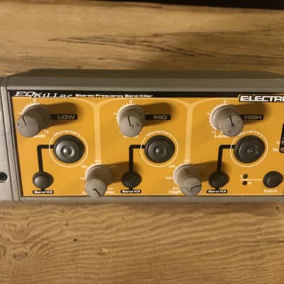Electrix EQKiller stereo frequency band killer 2000 - Silver