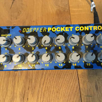 Doepfer Pocket Control Blue/Black - MIDI Control Box with 16 