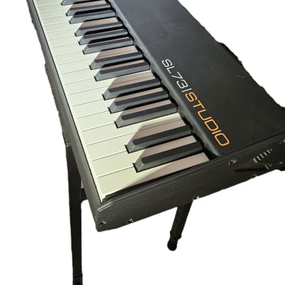 Studiologic 　SL73 Studio Amazon.com: Studiologic SL73 Studio Midi Controller