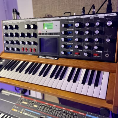 Moog Minimoog Voyager Performer Limited Edition 2015 with extras!
