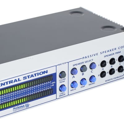 PreSonus Central Station Plus Monitor Controller with Remote Control image 6