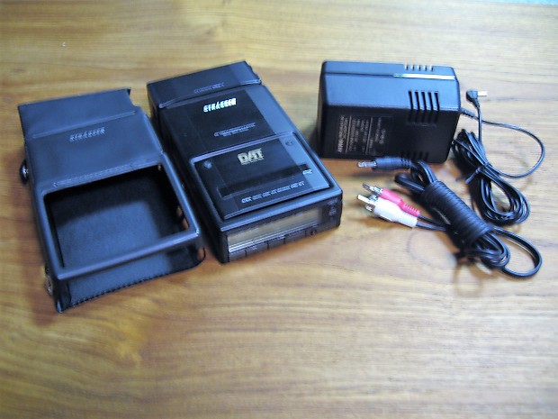 Aiwa Strasser HD-X1 DAT Portable Digital Tape Recorder/Player w/ Aiwa HDA-1  Module and case.