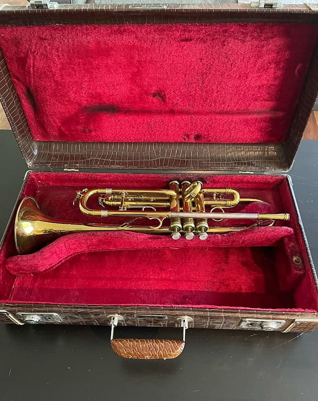 Vintage King Symphony 20 Trumpet w/original case and cover Reverb