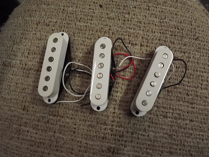 Fender 57 62 RI Pickup set 1990s - White | Reverb