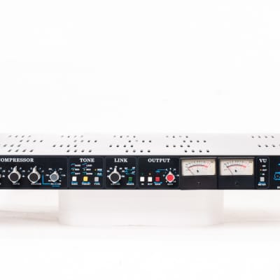 API 2500 Stereo Bus Compressor #1 image 2