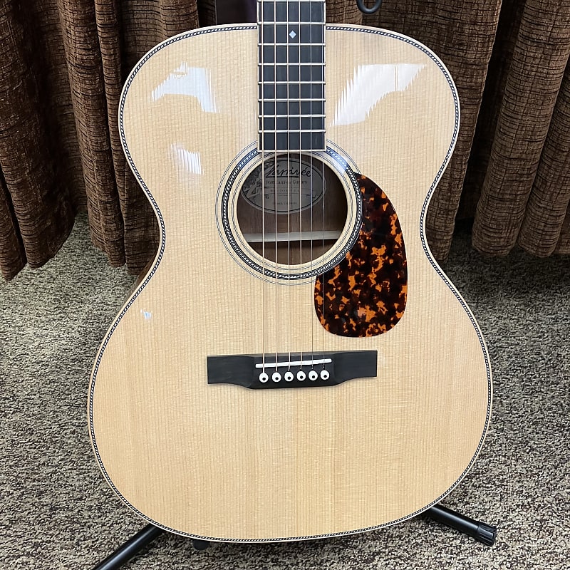 Legacy OM Spruce / Mahogany Acoustic Guitar