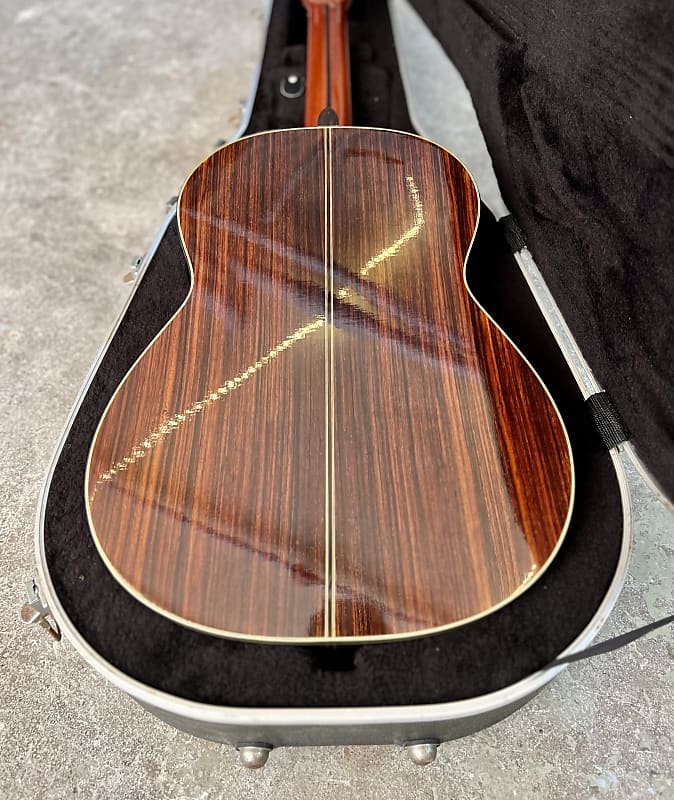 Kodaira Artist AST-100 c 1970's - Rosewood classical guitar