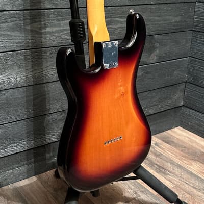 Fender Robert Cray Stratocaster MIM Electric Guitar image 4