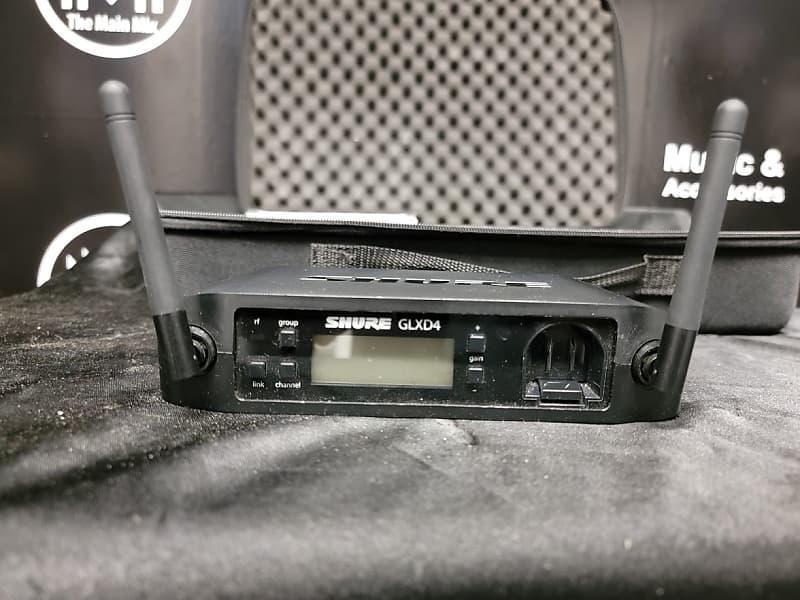 Shure GLX-D4 Wireless Headset Microphone System | Reverb