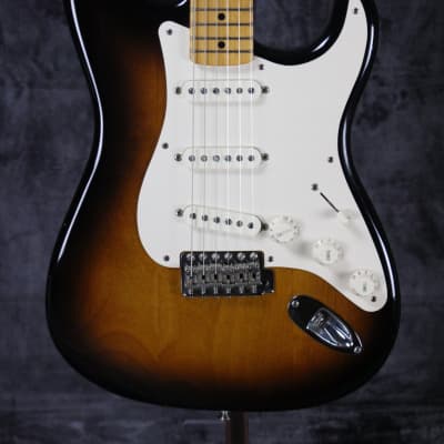 正規品販売！ American Fender Vintage Guitar Electric Stratocaster '57 ギター