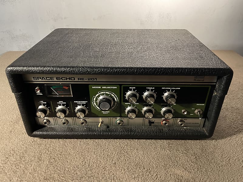 Roland RE-201 Space Echo Tape Delay / Reverb | Reverb Italia
