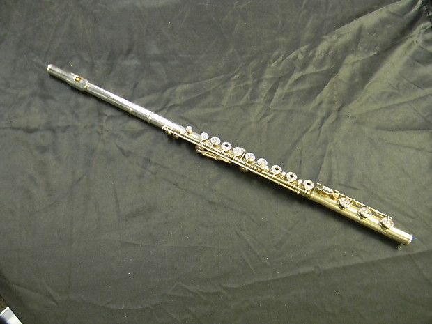 Yamaha 581 flute sale